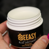 Anální lubrinkant v detailu