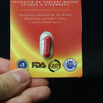 Doplněk stravy v balení