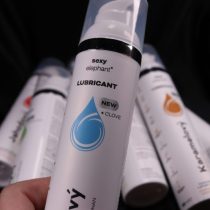 Gel v detailu