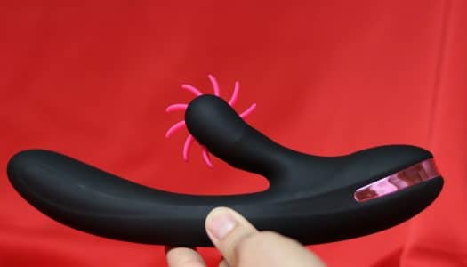 Vibrátor, co umí prstit? RECENZE BOOM ClitRoll stimulátoru na klitoris a G-bod