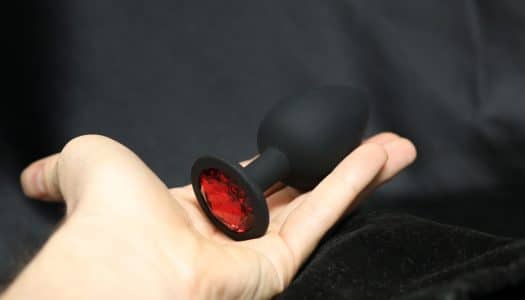 Anální silikonový šperk / kolík s kamínkem – RECENZE