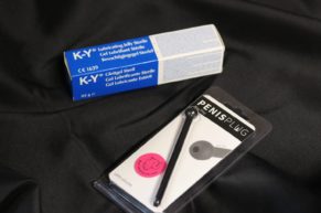 Sterilní lubrikační gel K–Y Jelly – je vhodný jen pro dilatátory a klinik hrátky? RECENZE