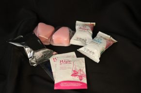 Menstruační měkké tampony v testovací sadě – jak dopadly? RECENZE