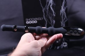 RECENZE elektrosexuálních análních kuliček Thunderbolt – jen pro odvážné? CalExotics Volt v akci