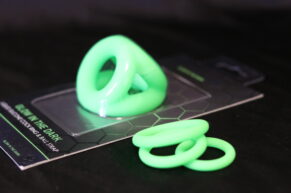 Ouch! Glow in the Dark – silikonové erekční kroužky, co ve tmě fakt dělají show  (RECENZE)