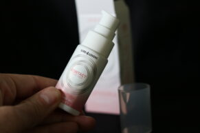 Tekutý vibrátor Lube4Lovers Euphoria Tingling = když má hlavní slovo její rozkoš (její RECENZE)