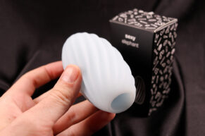 Masturbátor je klasika, kterou by měl mít ve výbavě každý muž a Notchy od Sexy Elephanta rozhodně nezklame – RECENZE